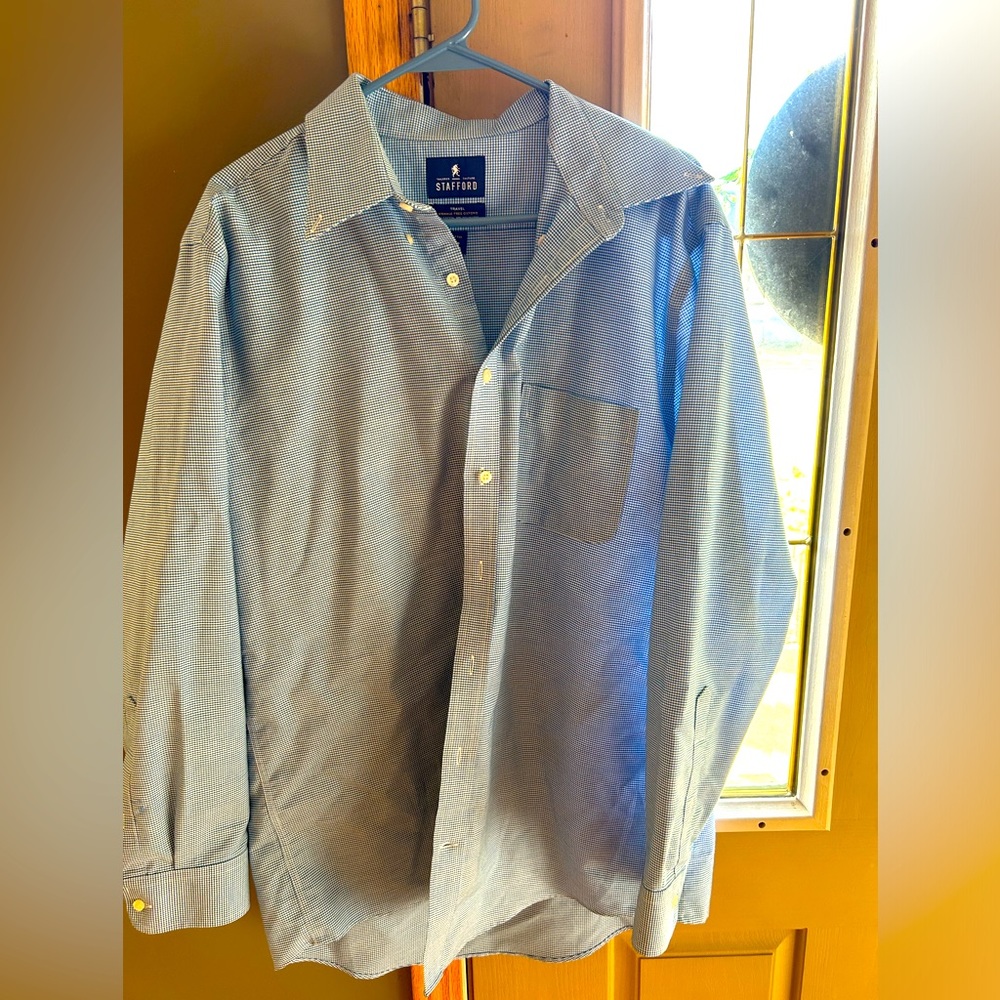 Men’s dress shirt